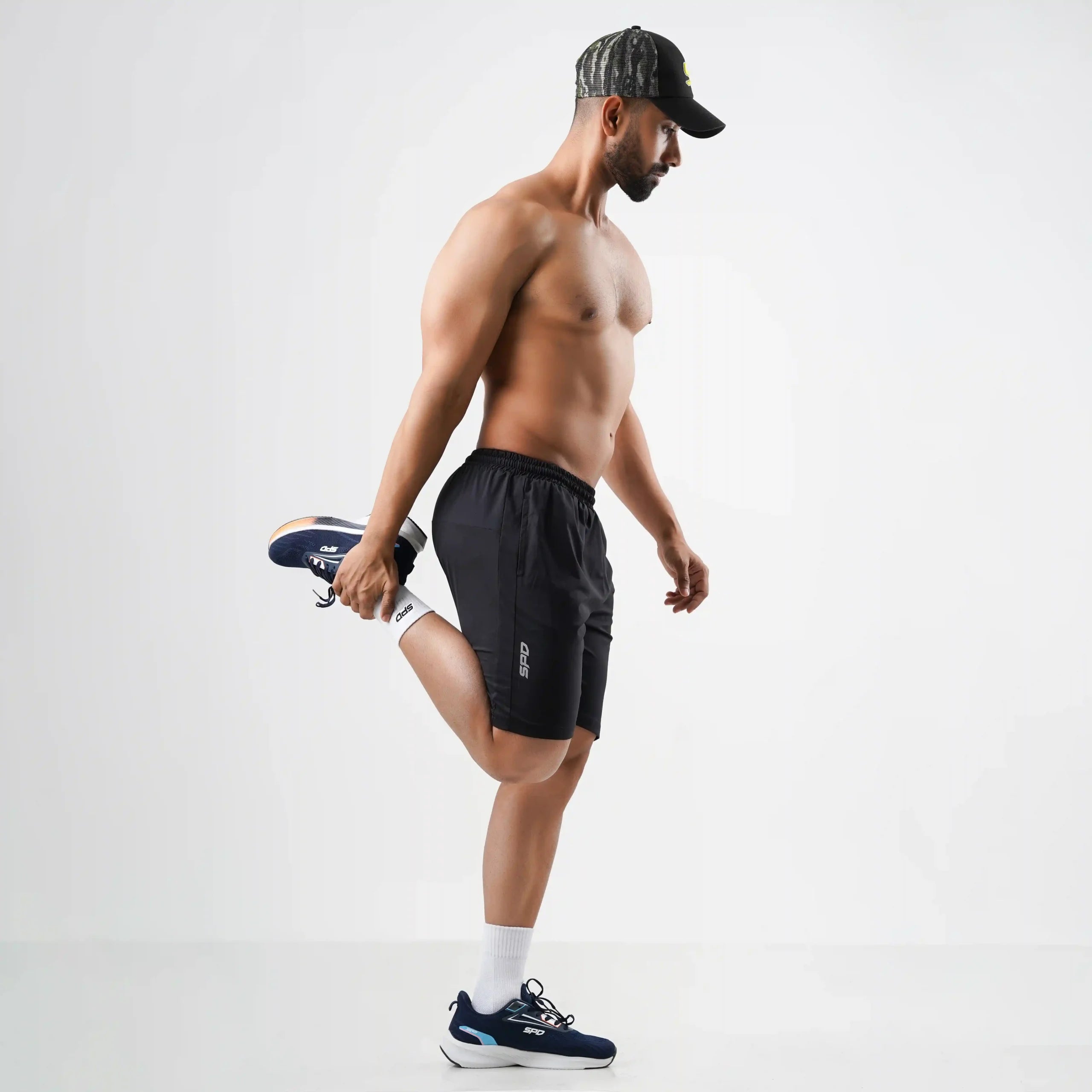 PERFORMANCE SHORT - BLACK