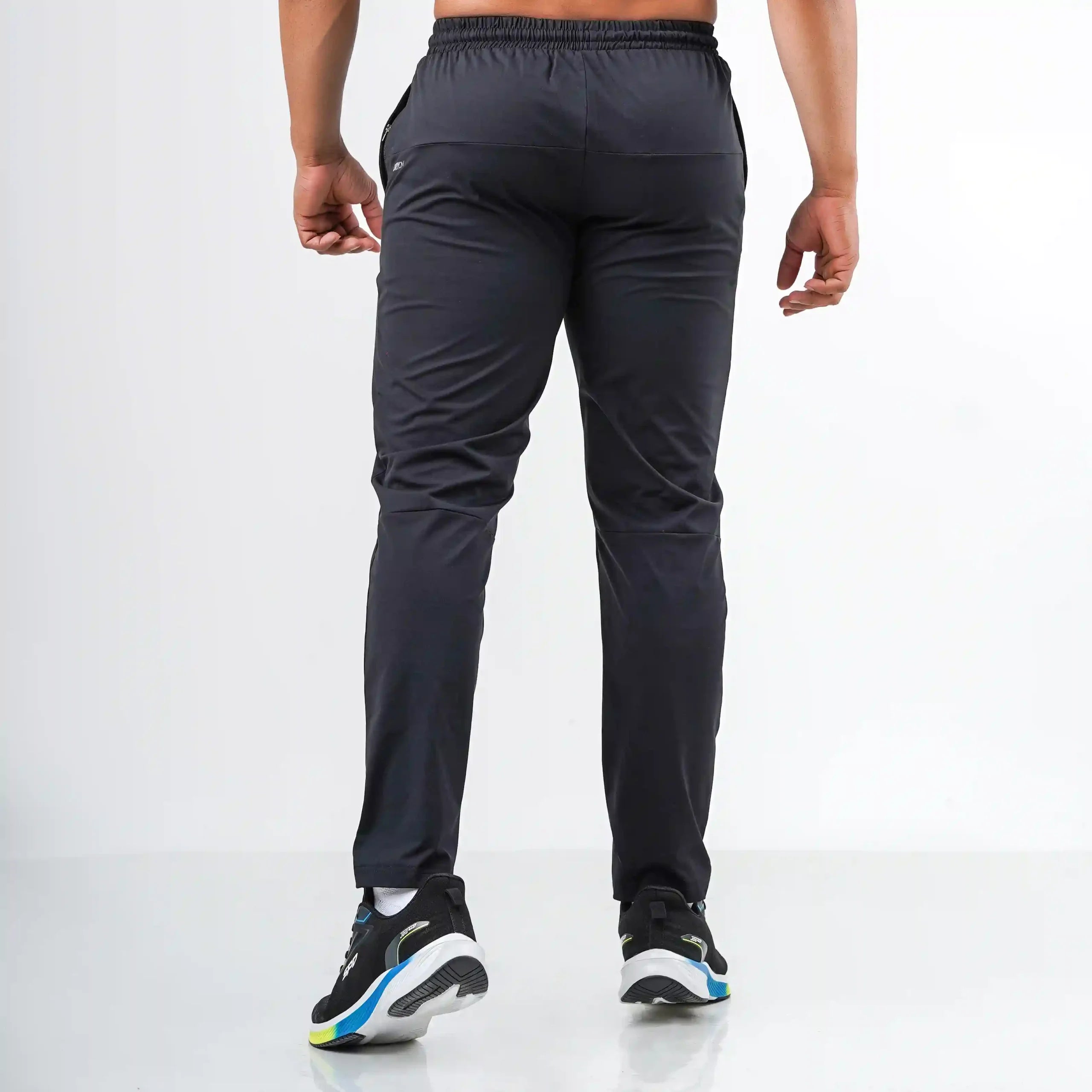 TRACK PANT BLACK