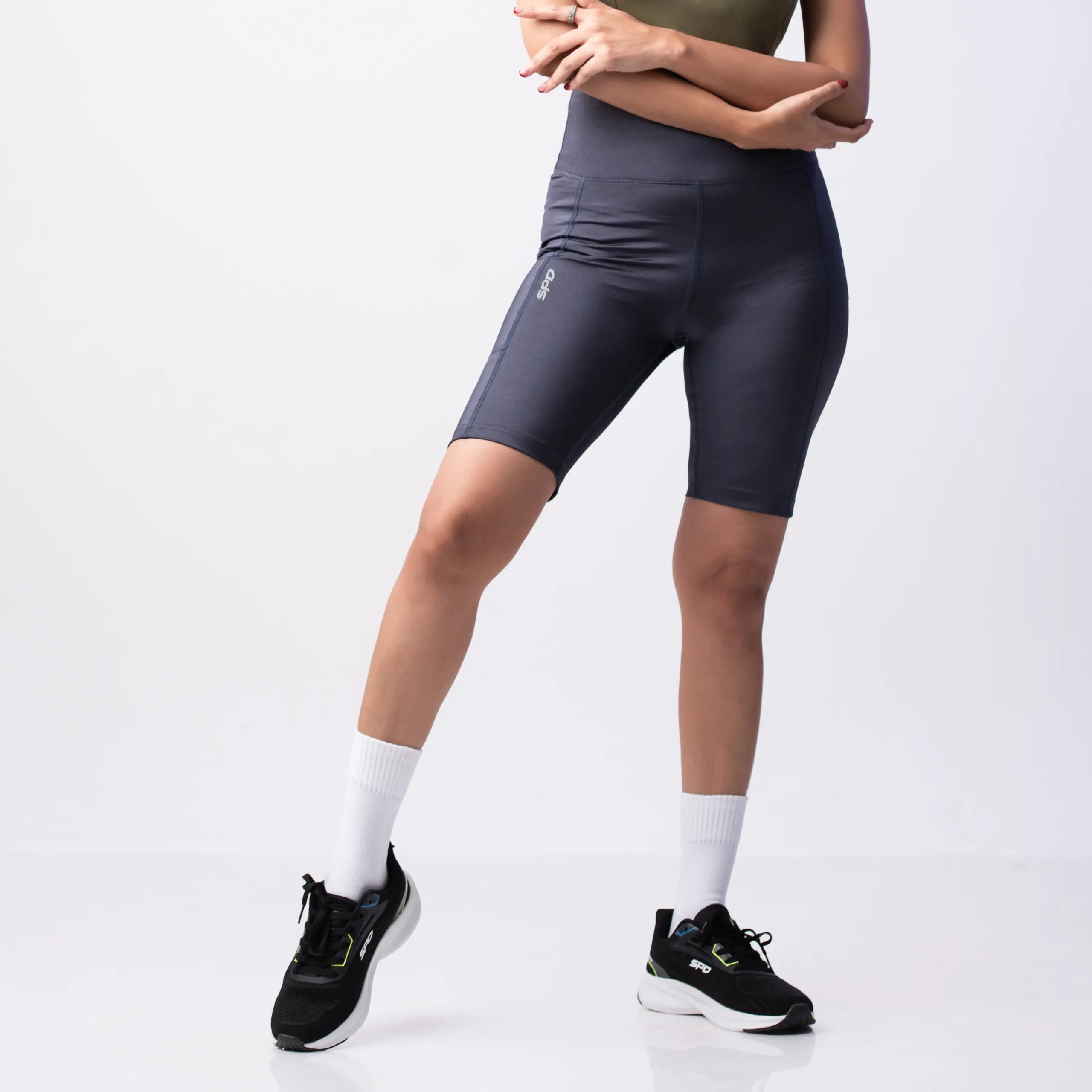 WOMEN COMPRESSION SHORTS - GREY