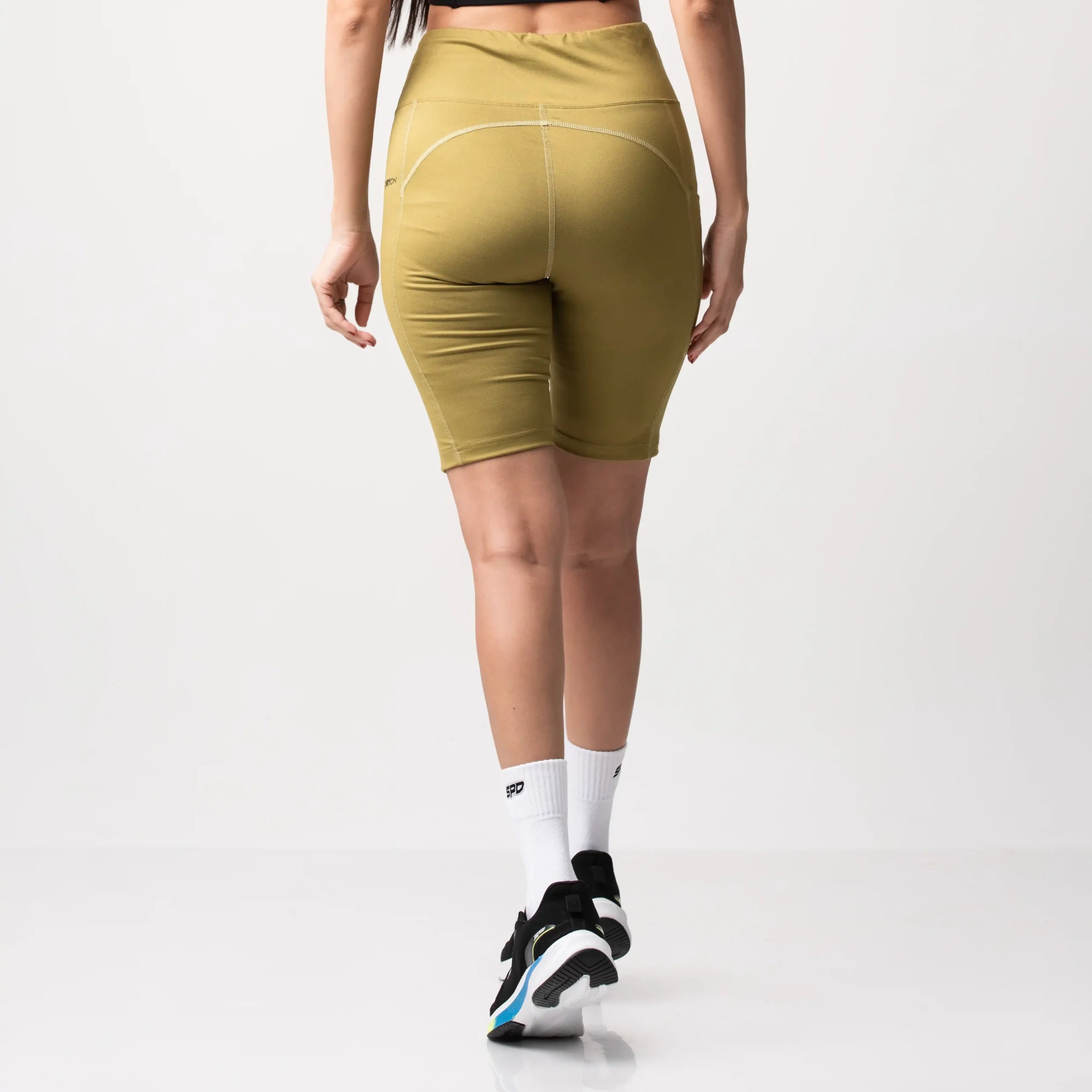 WOMEN COMPRESSION SHORTS - GREEN